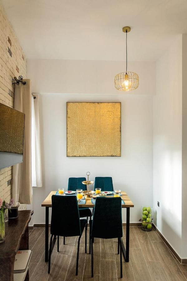 Deluxe Town Hall Square Flat In Historical Center 2 Corfu  Exterior foto